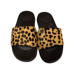 FitFlop Iqushion Leopard Hair Animal Print Leather Slides Sandals Women Sz 6.5